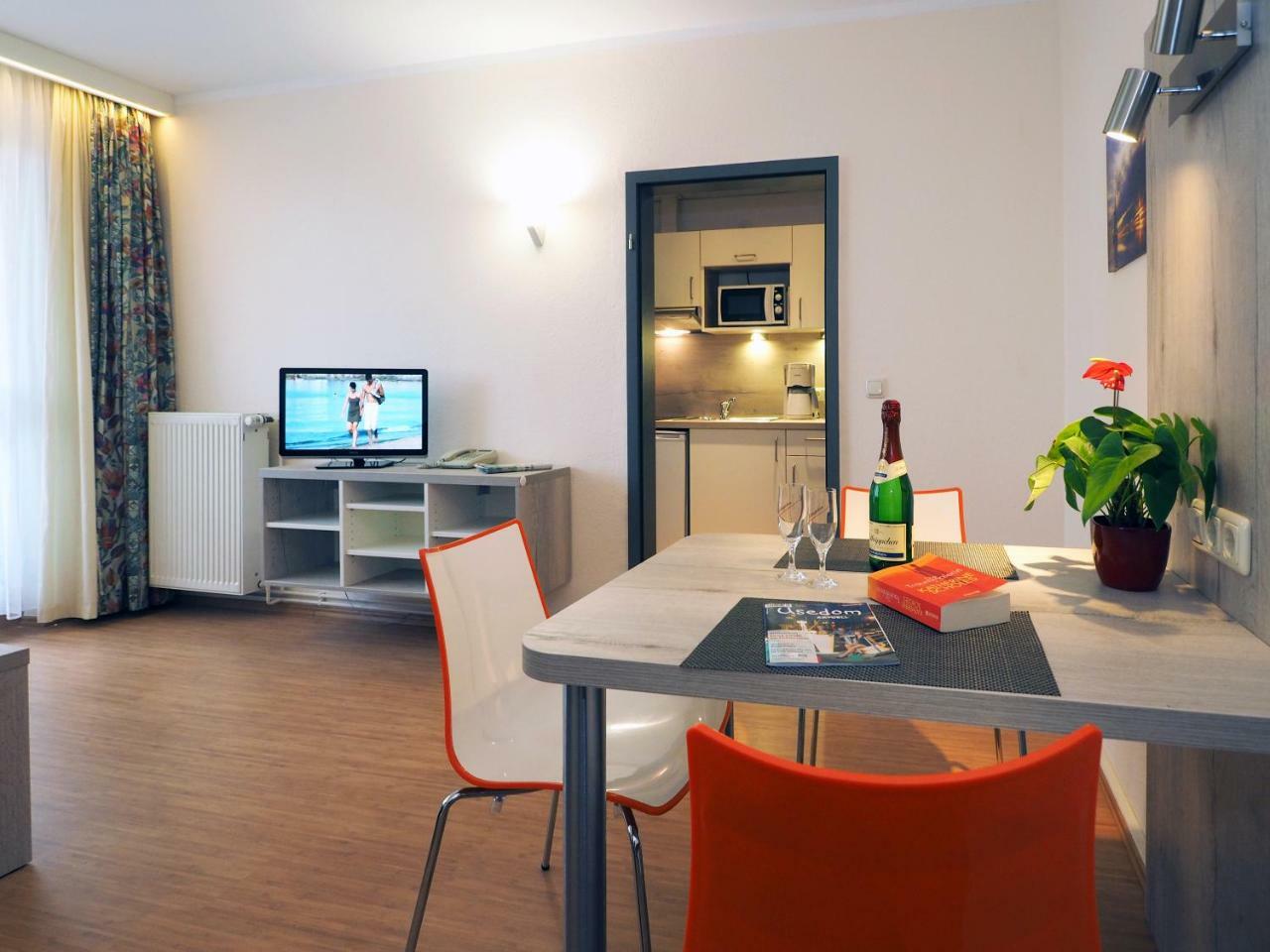 Kurhotel Zu Heringsdorf Экстерьер фото